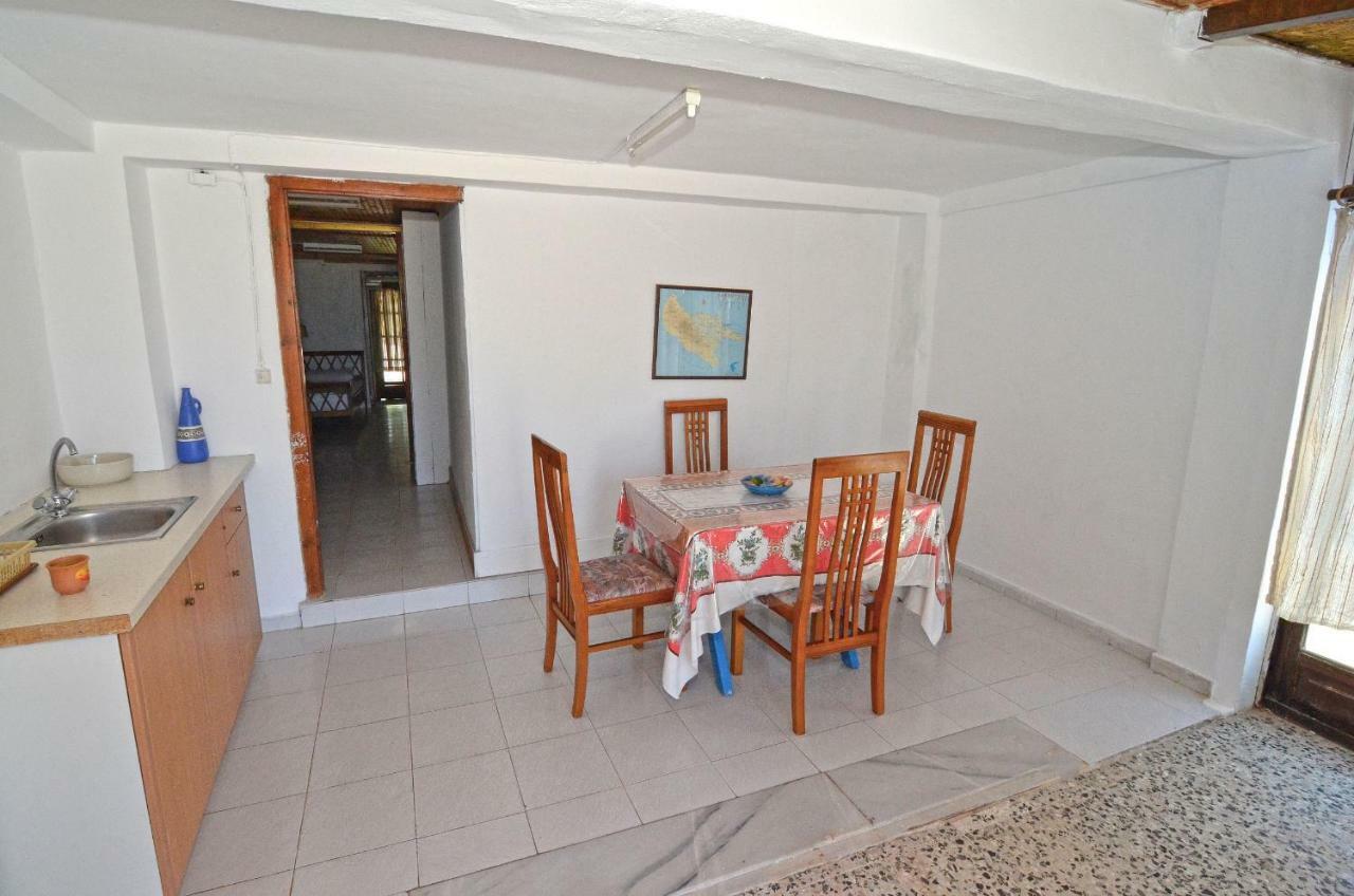 Oasis Beachfront Studios & Apartments, By Zantewize Alykanas  Extérieur photo