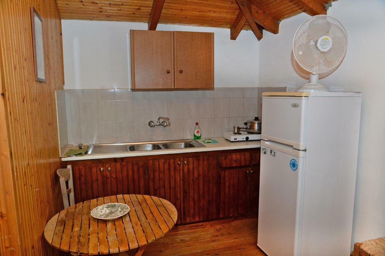 Oasis Beachfront Studios & Apartments, By Zantewize Alykanas  Extérieur photo